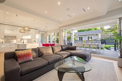 4021 34Th Avenue W, Vancouver, BC 