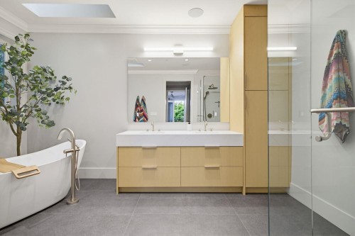 4021 34Th Avenue W, Vancouver, BC 