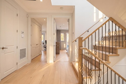 4021 34Th Avenue W, Vancouver, BC 