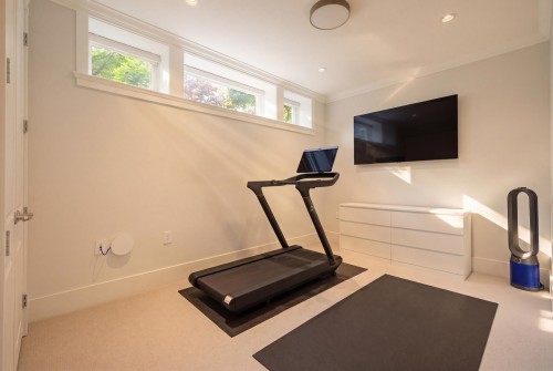 4021 34Th Avenue W, Vancouver, BC 