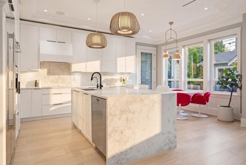4021 34Th Avenue W, Vancouver, BC 