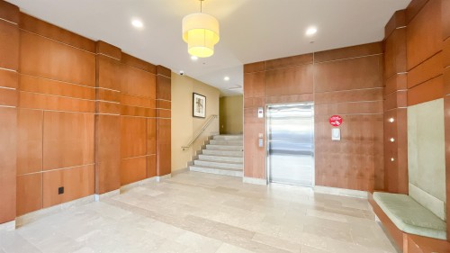 228-9288 Odlin Road, Richmond, BC 