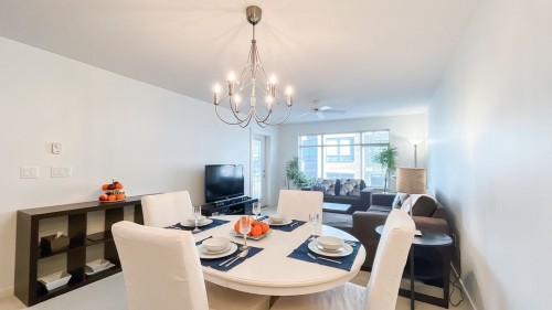 228-9288 Odlin Road, Richmond, BC 