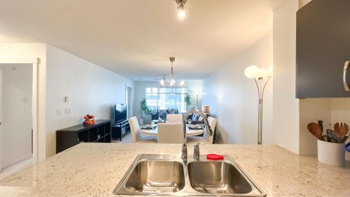 228-9288 Odlin Road, Richmond, BC 