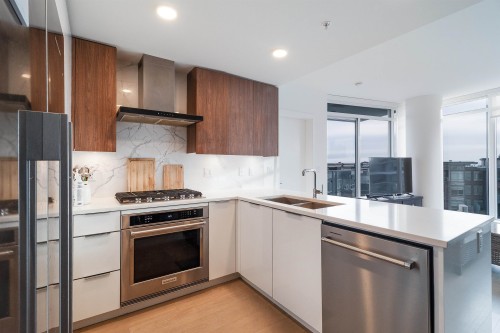 403-7769 Park Crescent, Burnaby, BC 