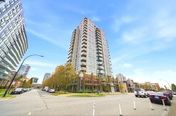 705-135 17th Street E North Vancouver, BC V7L 0C4