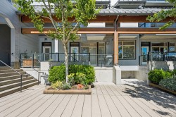 1-6233 London Road  Richmond, BC V7E 3S3