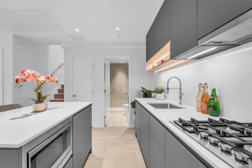 Th2-6788 Minoru Boulevard, Richmond, BC 