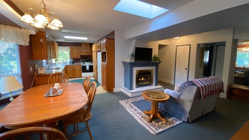 7740 Blundell Road, Richmond, BC 