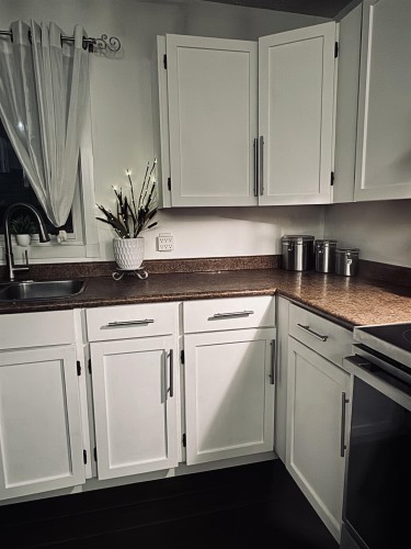 2082 Springer Avenue, Burnaby, BC 