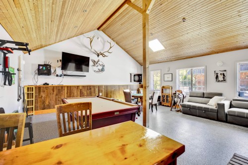 1320 Eagle Cliff Road, Bowen Island, BC 