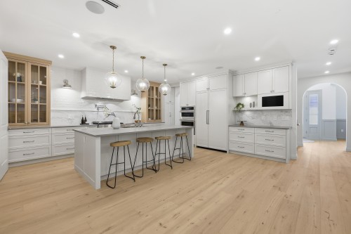 1249 Frederick Road, North Vancouver, BC 