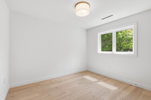 1249 Frederick Road, North Vancouver, BC 
