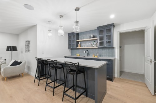 1249 Frederick Road, North Vancouver, BC 