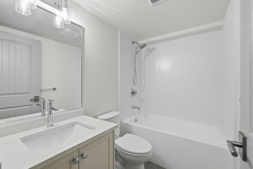 1249 Frederick Road, North Vancouver, BC 