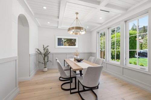 1249 Frederick Road, North Vancouver, BC 