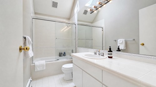 8418 Gillnet Place, Vancouver, BC 