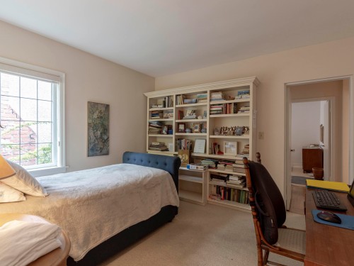 4518 12Th Avenue W, Vancouver, BC 