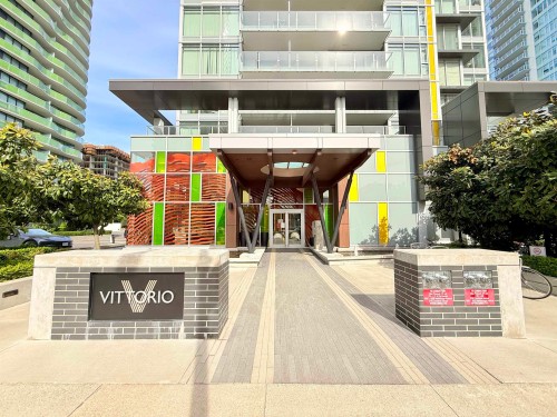 2608-6700 Dunblane Avenue  Burnaby, BC V5H 0J3