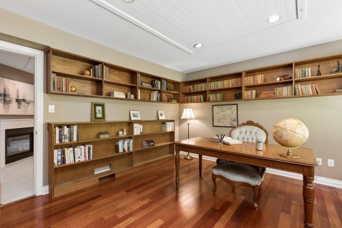 396 Mathers Avenue, West Vancouver, BC 