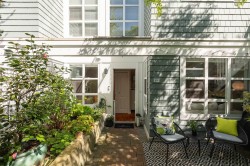 106-675 7th Avenue W Vancouver, BC V5Z 1B6