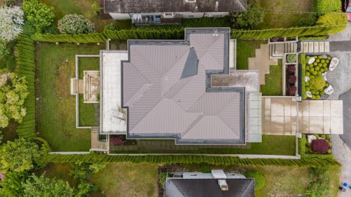 2256 Jefferson Avenue, West Vancouver, BC 
