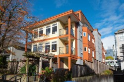 304-152 12th Street ENorth Vancouver, BC V7L 2J4