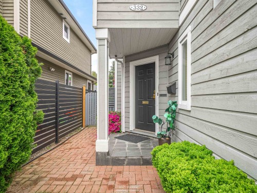 332 12Th Street E, North Vancouver, BC 