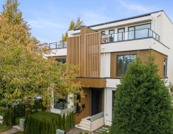 2-1595 66th Avenue W Vancouver, BC V6P 2R8