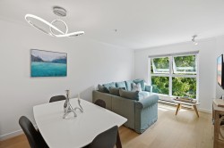 2510 4th Avenue W Vancouver, BC V6K 1P6