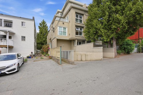 2510 4Th Avenue W, Vancouver, BC 
