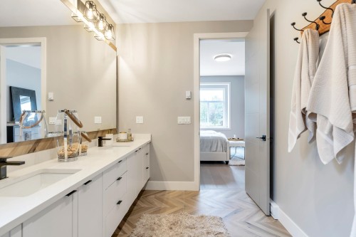 24427 Jenewein Drive, Maple Ridge, BC 