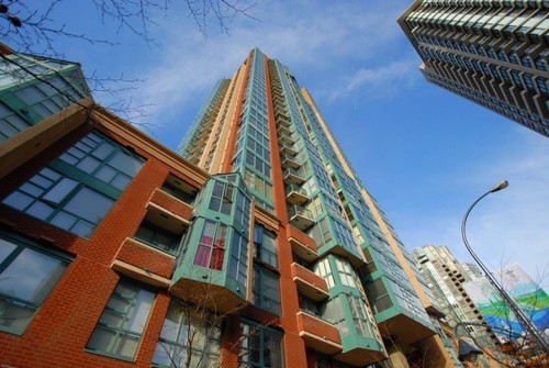 1208-939 Homer Street  Vancouver, BC V6B 2W6