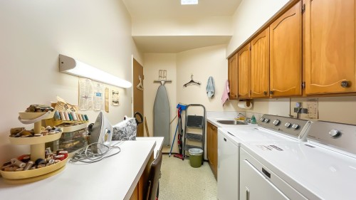 4680 15Th Avenue W, Vancouver, BC 