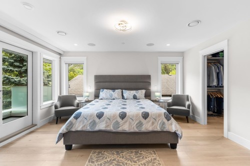 6560 Nelson Avenue, West Vancouver, BC 