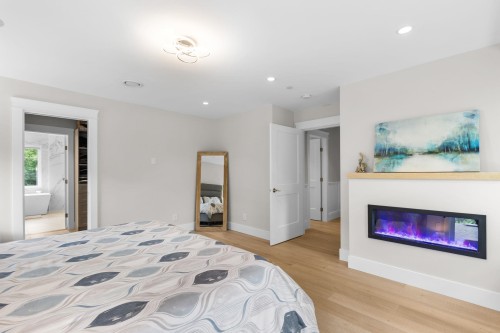 6560 Nelson Avenue, West Vancouver, BC 