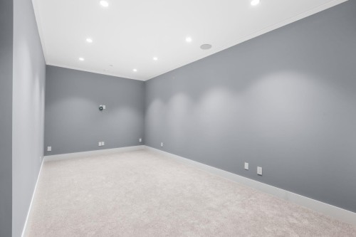 6560 Nelson Avenue, West Vancouver, BC 