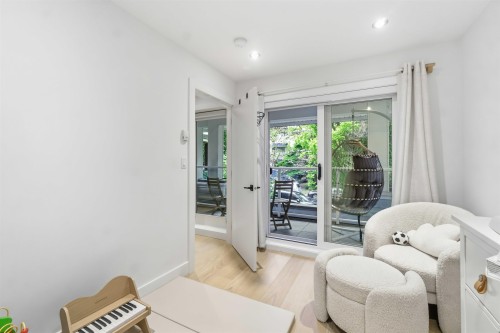 1533 5Th Avenue E, Vancouver, BC 