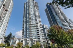 807-6588 Nelson Avenue Burnaby, BC V5H 0E8