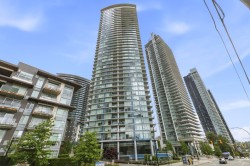 1209-1788 Gilmore Avenue Burnaby, BC V5C 0L5