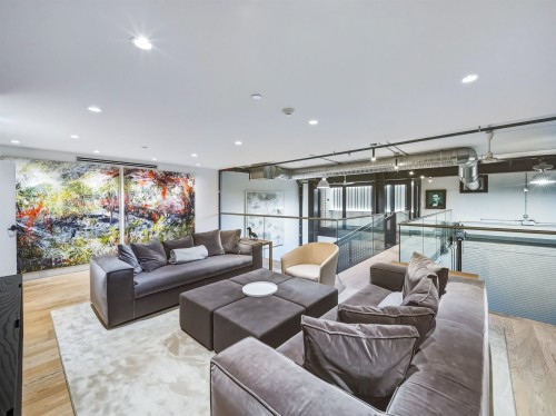3870 Commercial Street, Vancouver, BC 