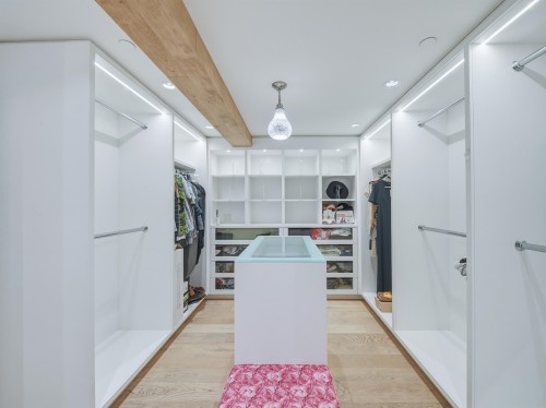 3870 Commercial Street, Vancouver, BC 