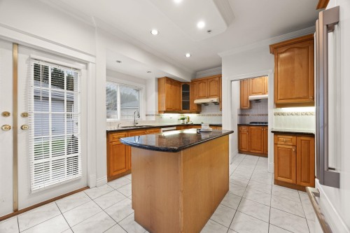 4087 Marine Drive Sw, Vancouver, BC 