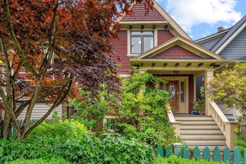 1153 13Th Avenue E, Vancouver, BC 