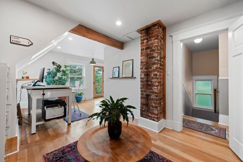 1153 13Th Avenue E, Vancouver, BC 
