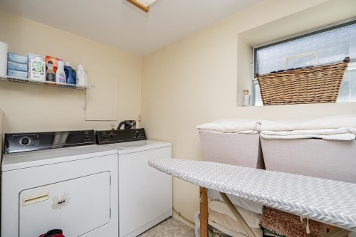 111 61St Avenue E, Vancouver, BC 