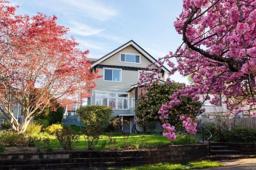 111 61St Avenue E, Vancouver, BC 