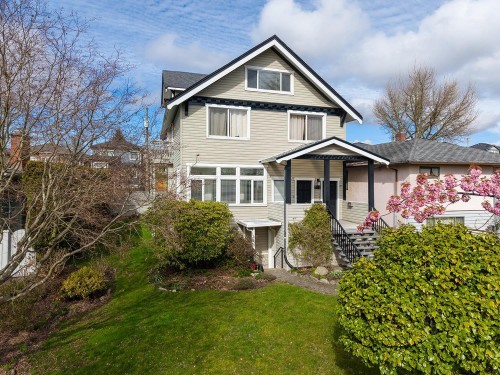 111 61St Avenue E, Vancouver, BC 