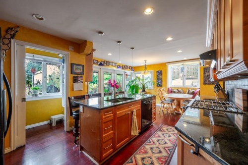 1392 Charland Avenue, Coquitlam, BC 