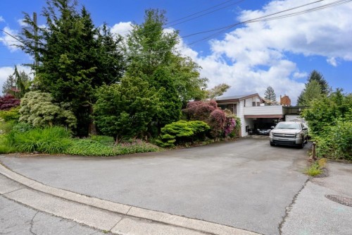 1392 Charland Avenue, Coquitlam, BC 